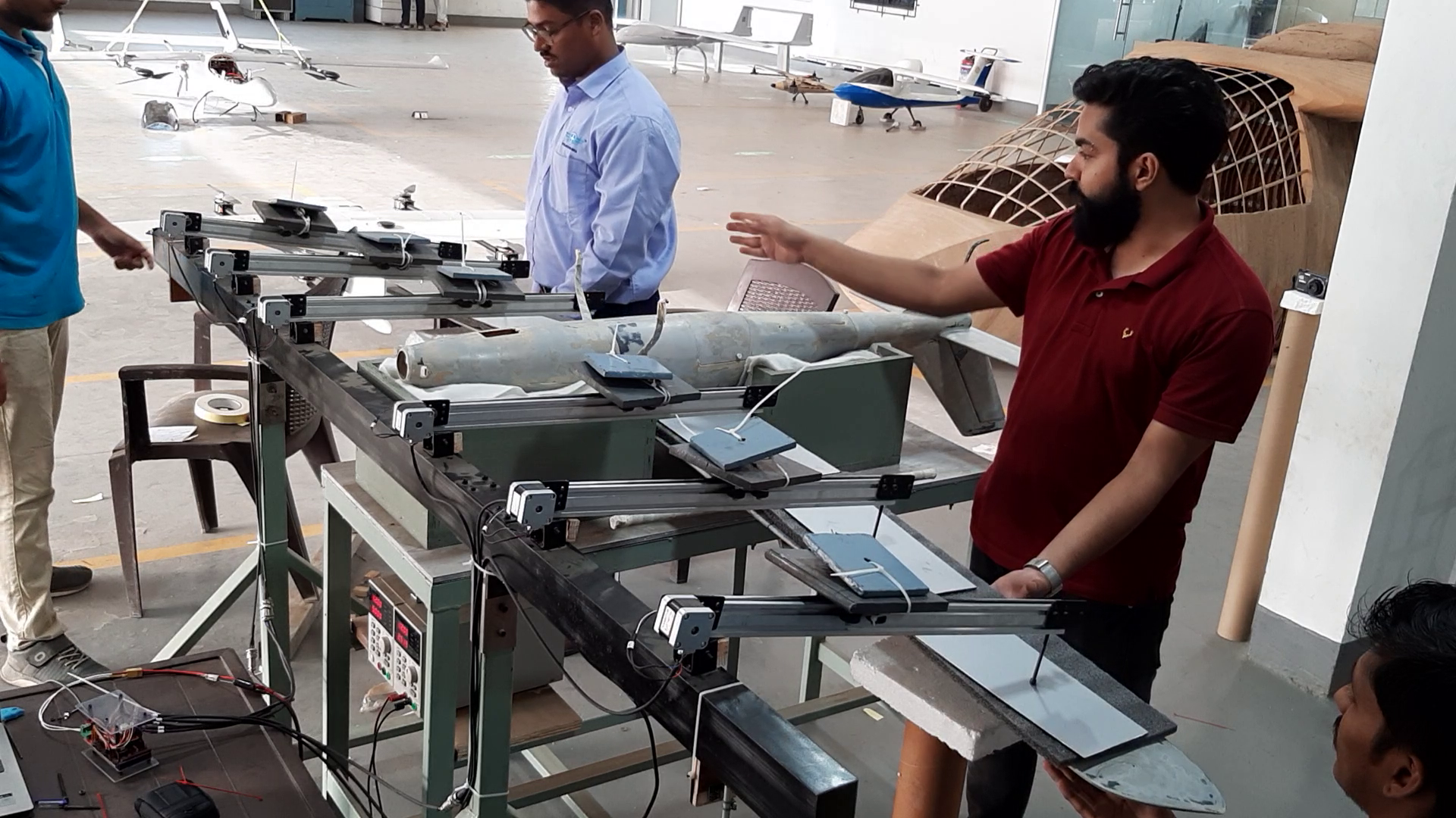 Dynamic load test bench