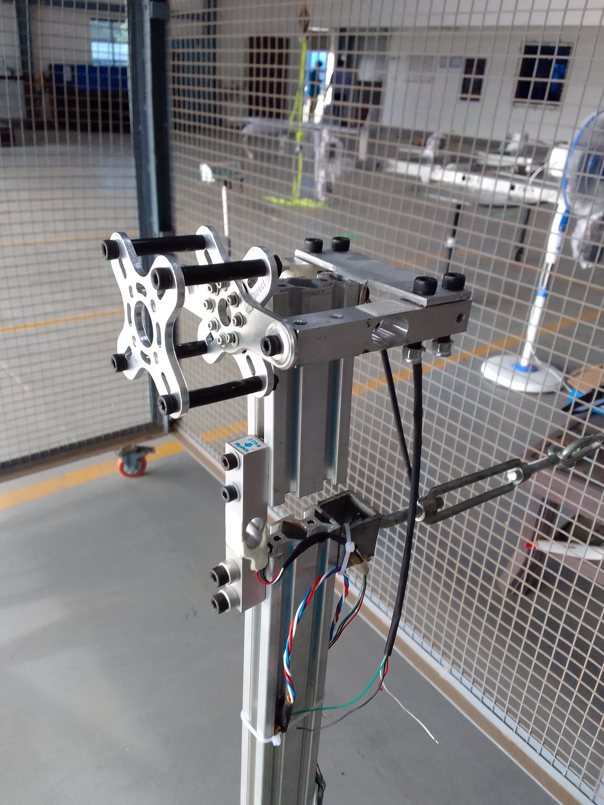 Small high-fidelity test stand